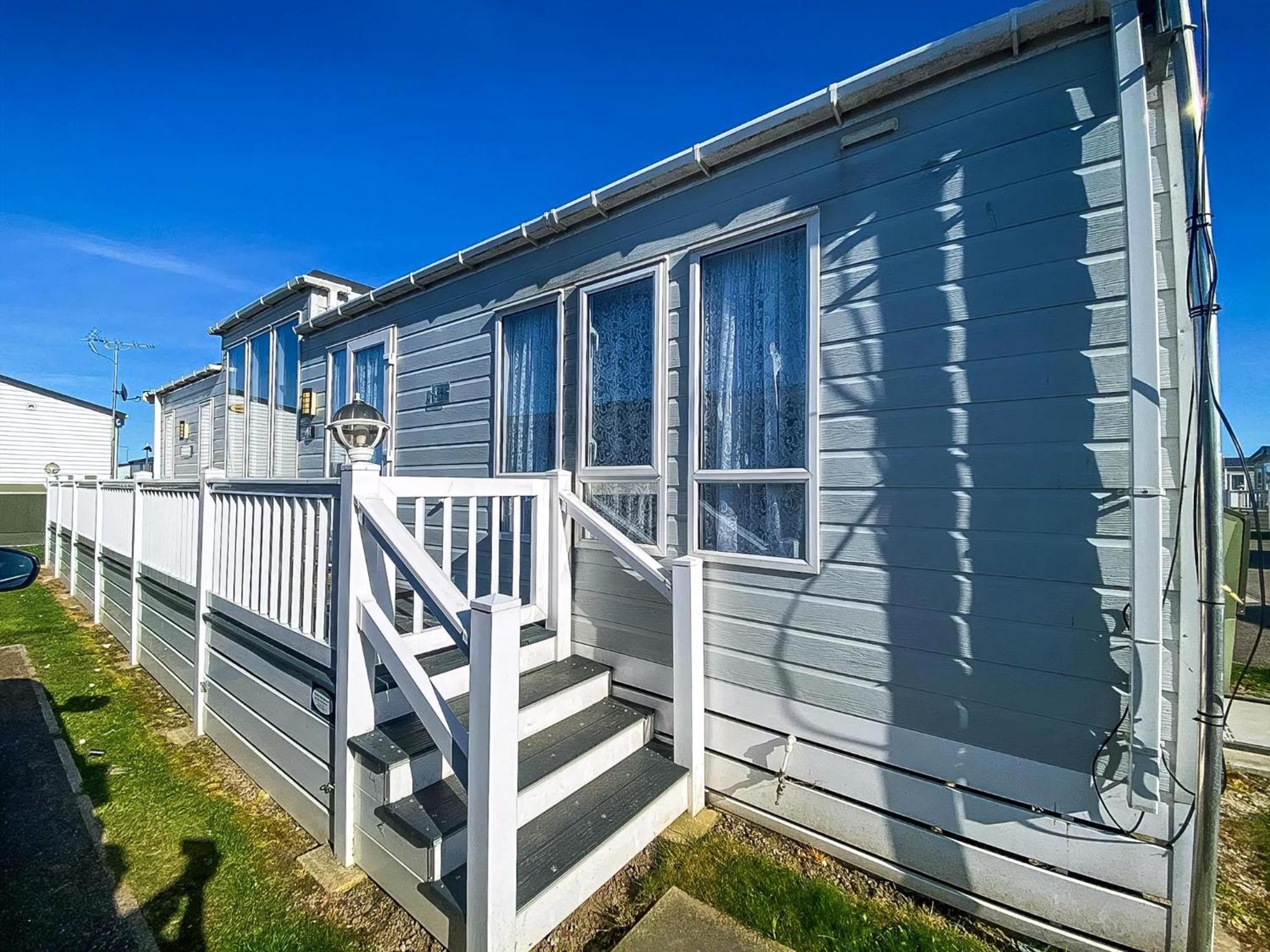 Luxury Caravan At Seaview Holiday Park In Kent Ref 47034Pb Whitstable Buitenkant foto