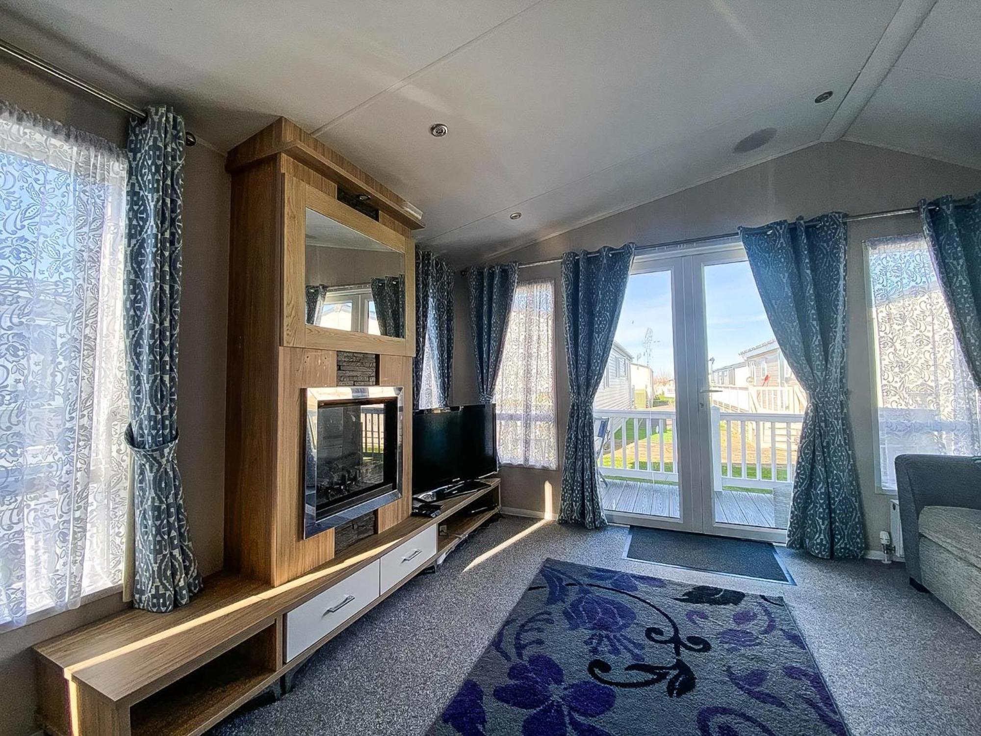 Luxury Caravan At Seaview Holiday Park In Kent Ref 47034Pb Whitstable Buitenkant foto